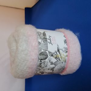 Womens pink and ivory blanket scarf
